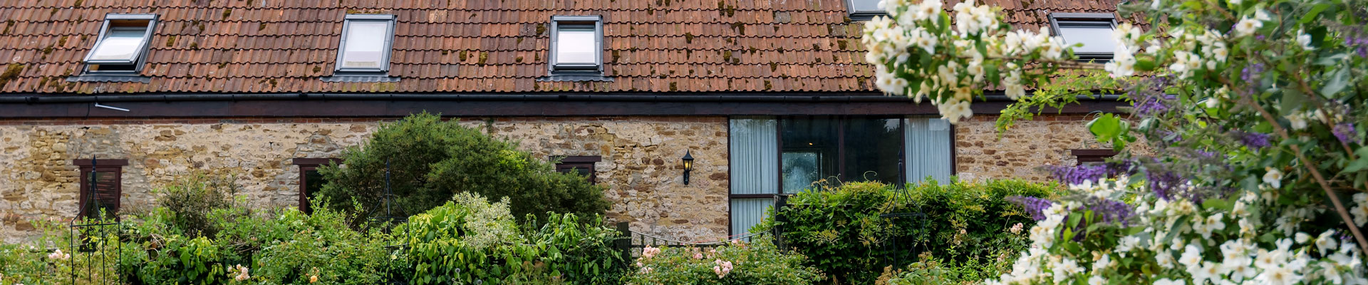 barn cottage at kingfisher